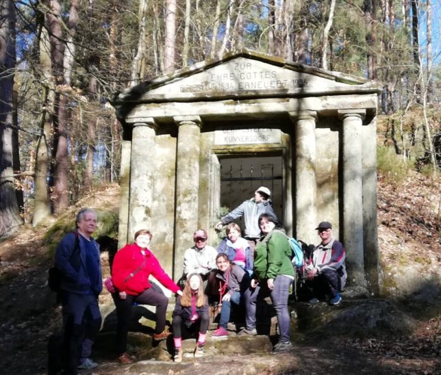 Jarní výlet po výhledech na Cvikovsku Jarní výlet po výhledech na Cvikovsku