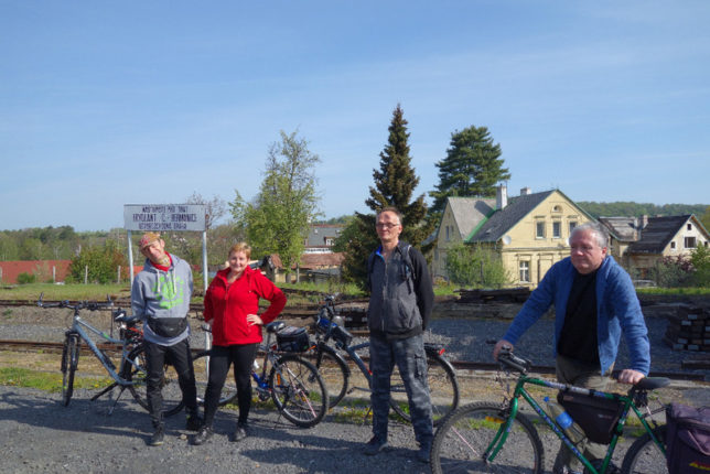 Den vítězství oslaven cyklovýletem z výšiny do Višňové i dále Den vítězství oslaven cyklovýletem z výšiny do Višňové i dále