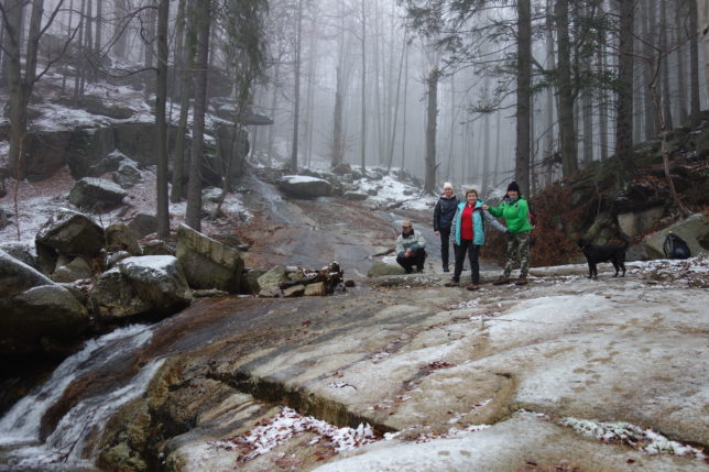 Lednová toulání: za sněhem, k vodopádu,..