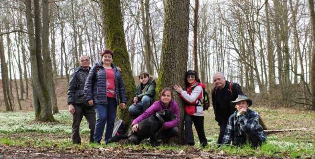 Na jarní procházce za Bledulínou Na jarní procházce za Bledulínou