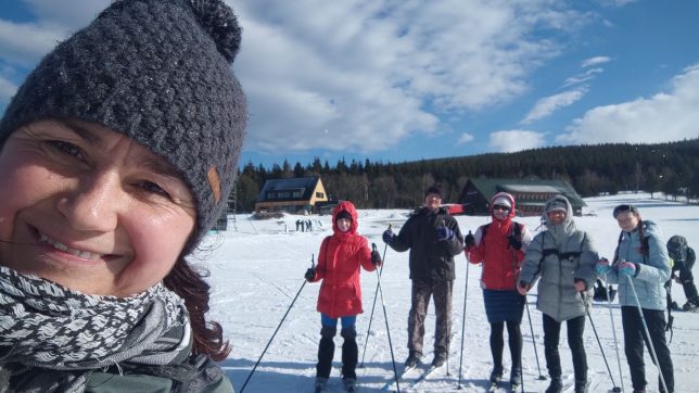 Dovolená na horách aneb když vítr stále silně fouká Dovolená na horách aneb když vítr stále silně fouká